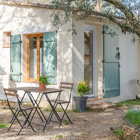 بيت للعطل Mazet A