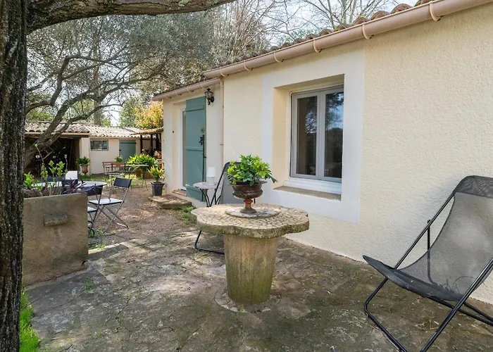 بيت للعطل Mazet A نيم